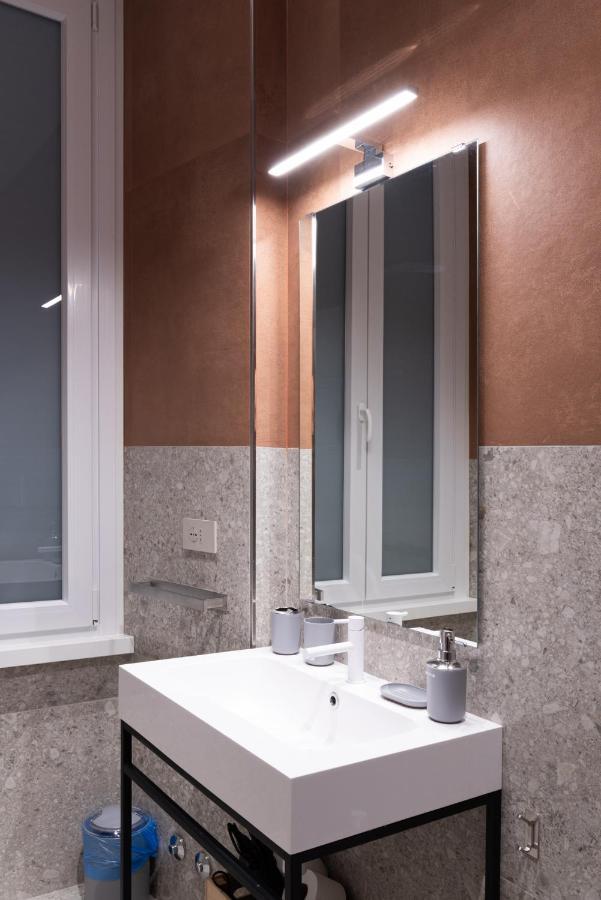 White Home Suite And Rooms Ρώμη Εξωτερικό φωτογραφία